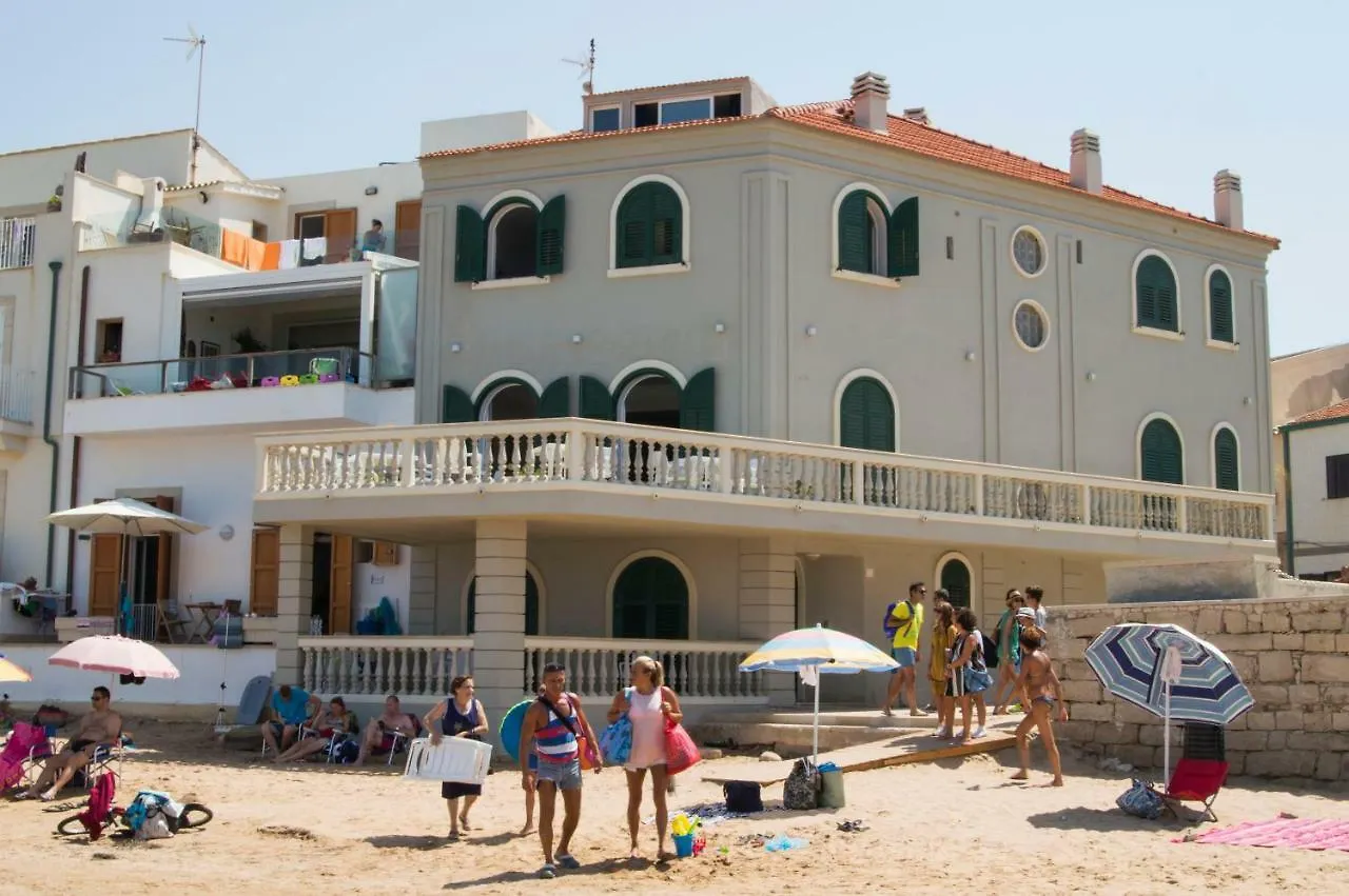 Appartamento Matisse Beach Punta Secca 0*,  Italia